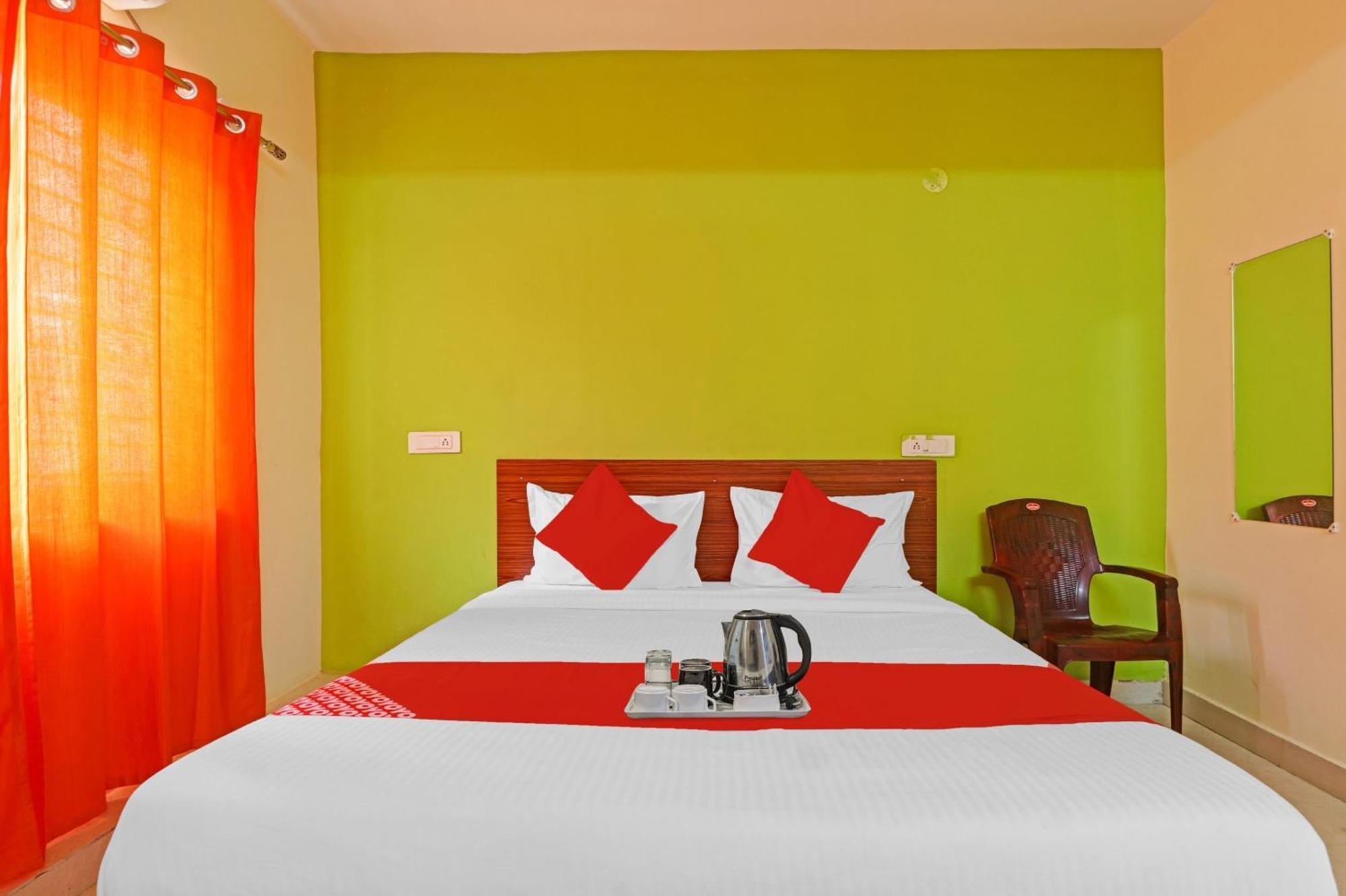 Super Hotel O Dk Reddy Square Hyderabad Exterior foto